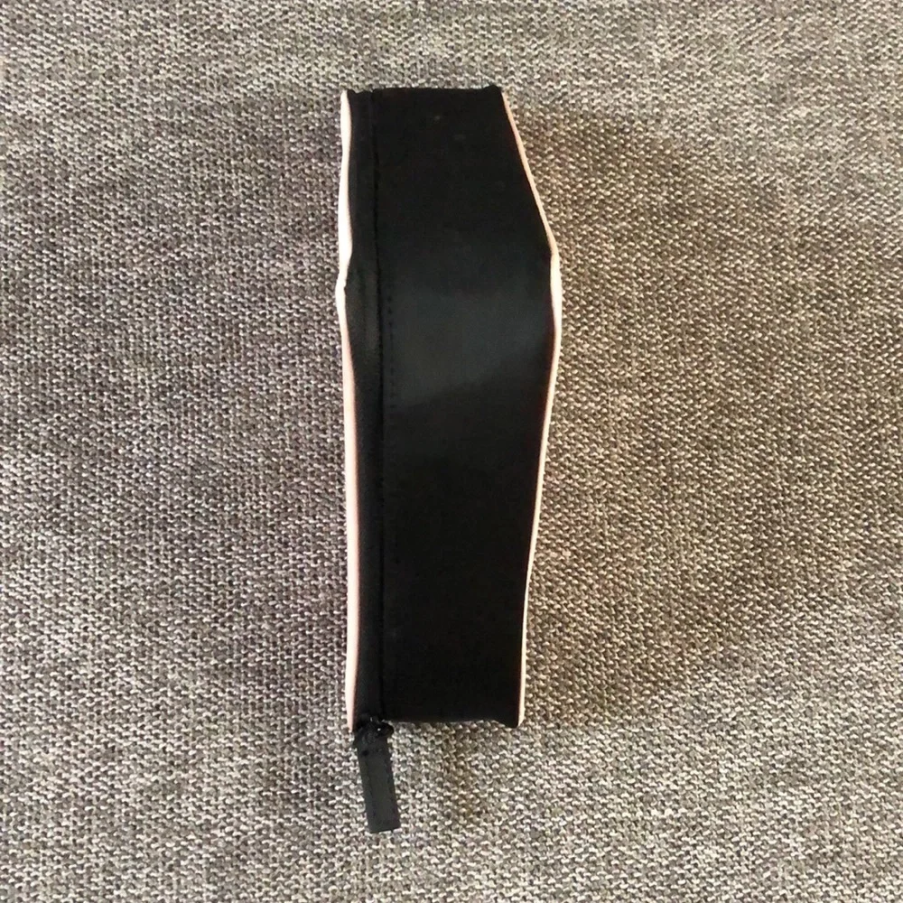 Prada Beauty Triangle Pouch Cosmetic Bag Authentic - Picture 8 of 15